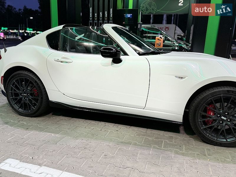 Родстер Mazda MX-5 2023 в Киеве