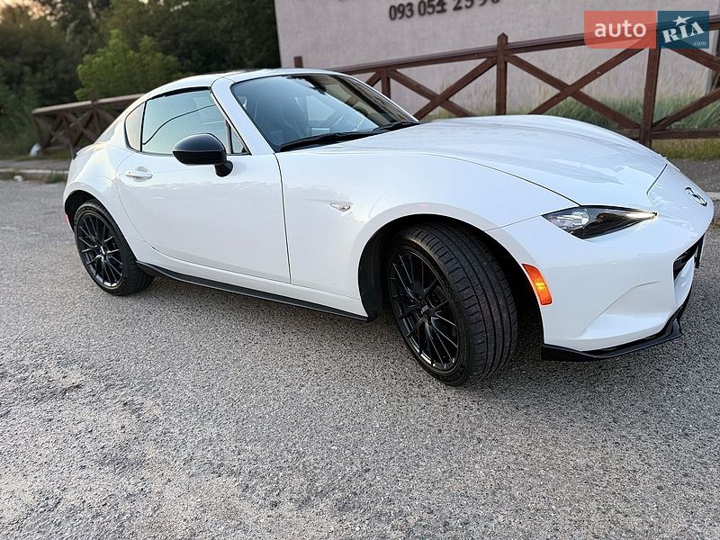 Родстер Mazda MX-5 2023 в Киеве