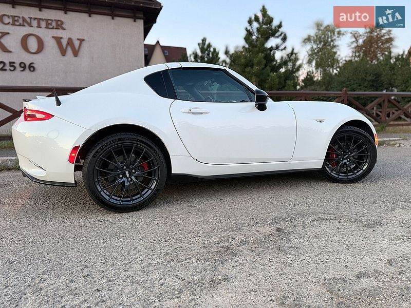Родстер Mazda MX-5 2023 в Киеве