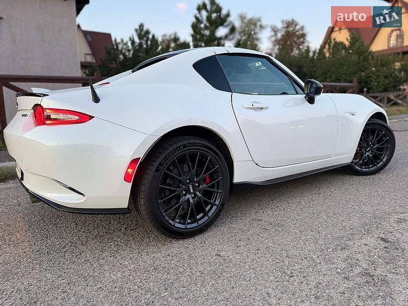 Родстер Mazda MX-5 2023 в Киеве
