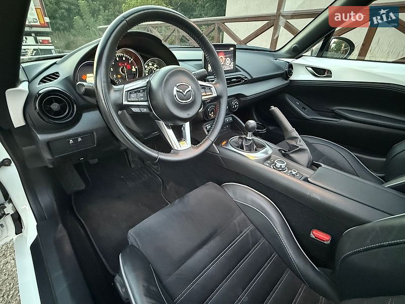 Родстер Mazda MX-5 2023 в Киеве
