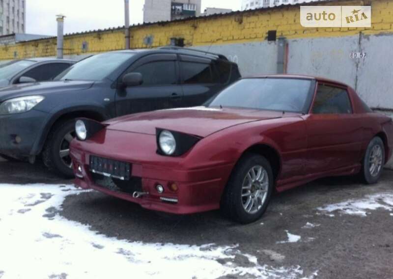 Легковые Mazda RX-7