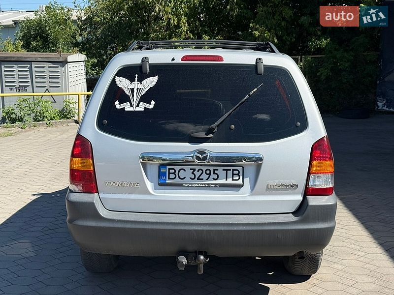 Внедорожник / Кроссовер Mazda Tribute 2001 в Львове