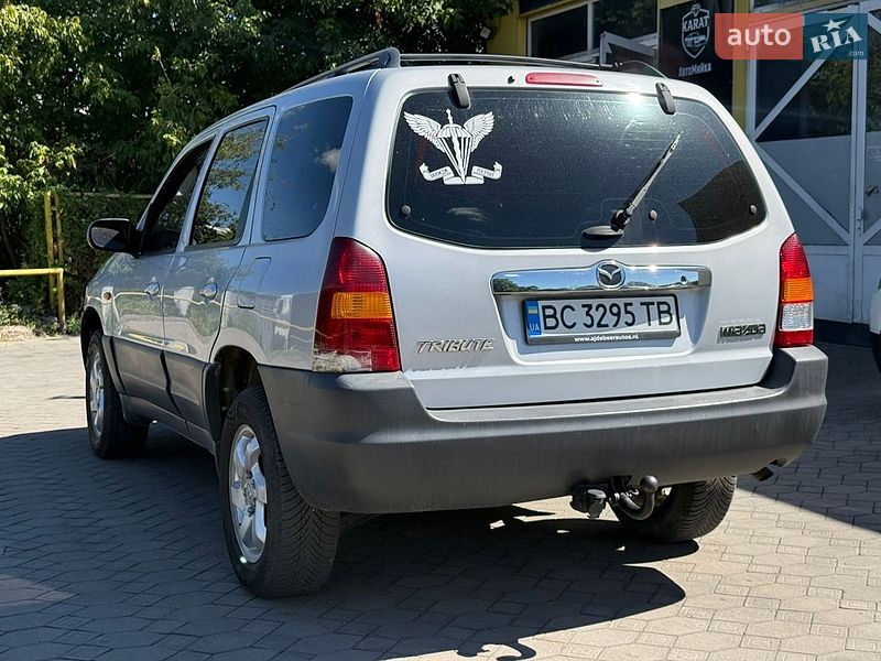 Внедорожник / Кроссовер Mazda Tribute 2001 в Львове