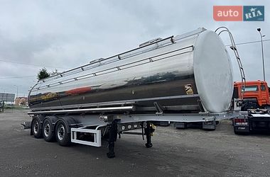 Цистерна полуприцеп Menci SA 2007 в Виннице