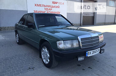 Mercedes-Benz 190  1987