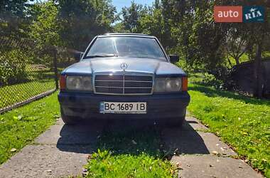 Mercedes-Benz 190 1985