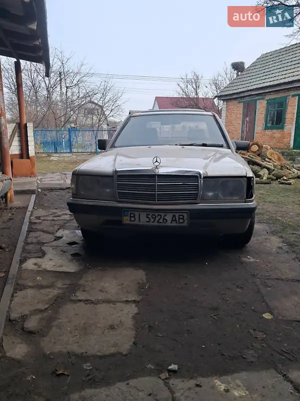 Mercedes-Benz 190
