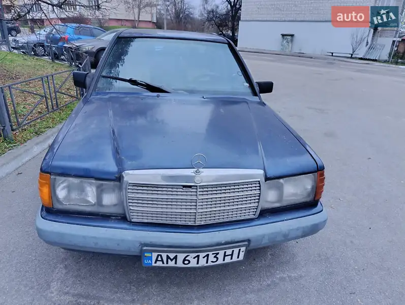 Mercedes-Benz 190