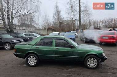 Mercedes-Benz 190  1983