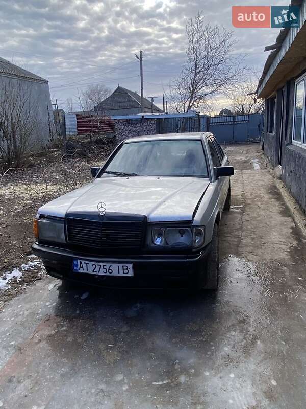 Легкові Mercedes-Benz 190