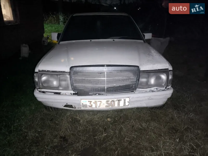 Mercedes-Benz 190