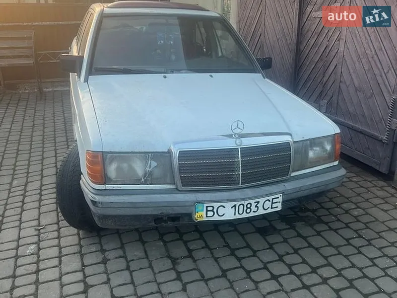 Mercedes-Benz 190