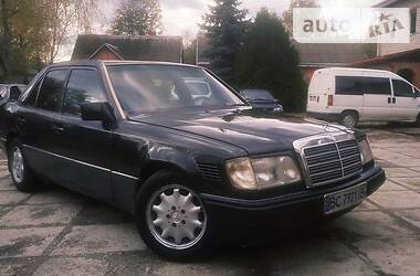 Mercedes-Benz 230 Pullman  1992