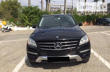 Mercedes-Benz  ML-350 Blutec 2012