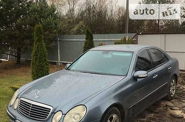 Mercedes-Benz   2004