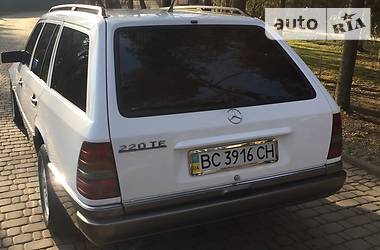 Mercedes-Benz   1995
