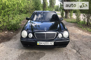 Mercedes-Benz  p1 2000