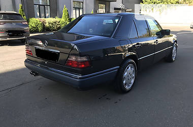 Mercedes-Benz   1994