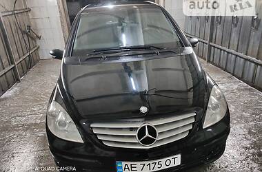 Mercedes-Benz   2006