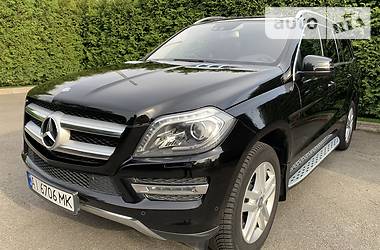 Mercedes-Benz  2014  2013