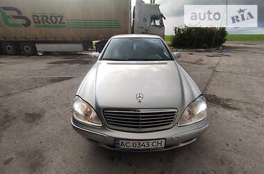 Mercedes-Benz   2001