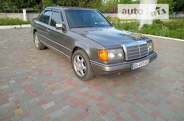 Mercedes-Benz   1989