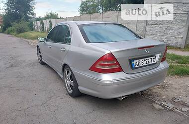 Mercedes-Benz  sport 2006