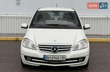 Mercedes-Benz A-Class  2011