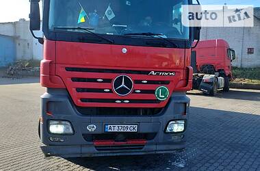 Mercedes-Benz Actros  2004