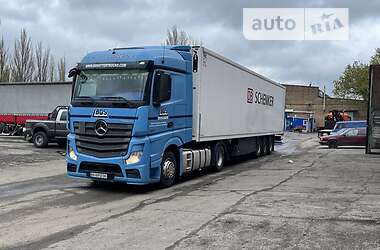 Mercedes-Benz Actros  2013