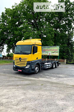 Mercedes-Benz Actros  2016