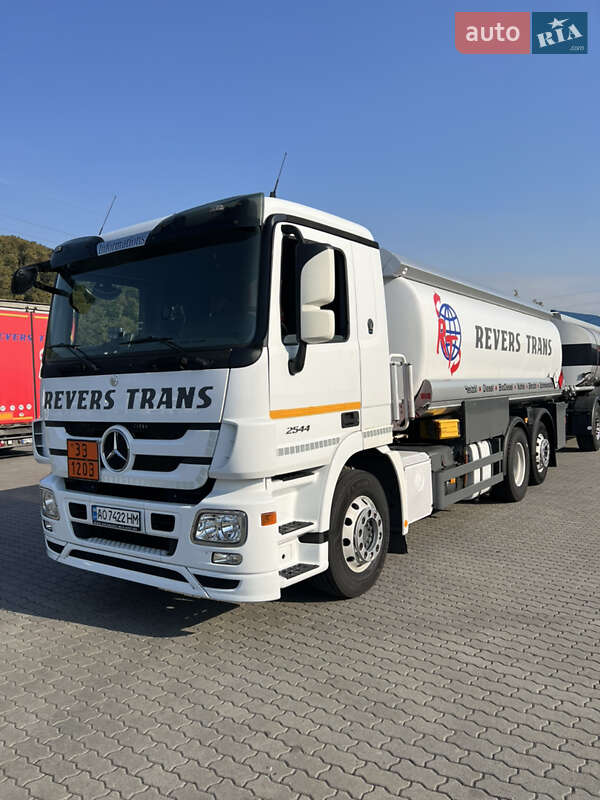 Mercedes-Benz Actros