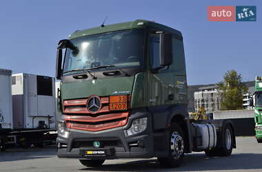 Mercedes-Benz Actros  2015
