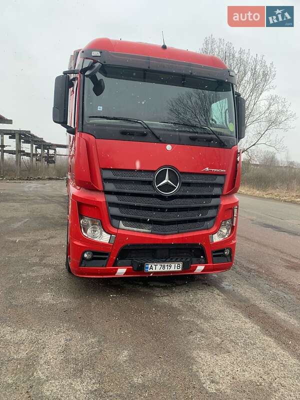 Mercedes-Benz Actros