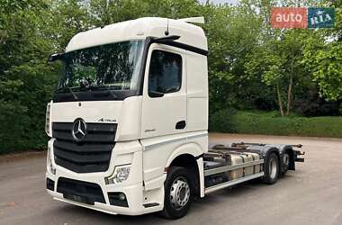 Mercedes-Benz Actros  2021