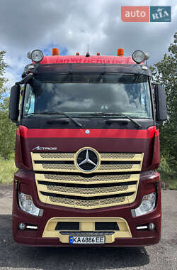 Mercedes-Benz Actros 2015