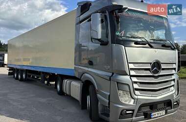 Mercedes-Benz Actros  2011