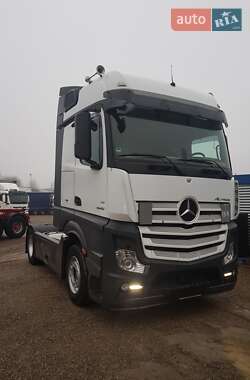 Mercedes-Benz Actros  2014