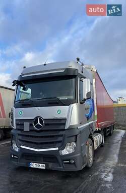 Mercedes-Benz Actros  2012