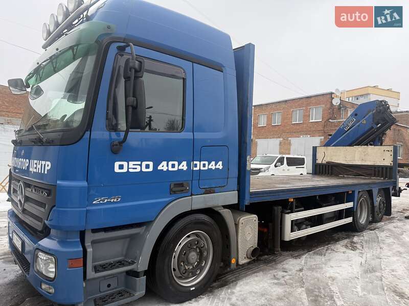 Спецтехніка Mercedes-Benz Actros