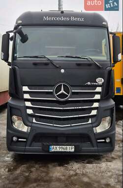 Mercedes-Benz Actros  2013