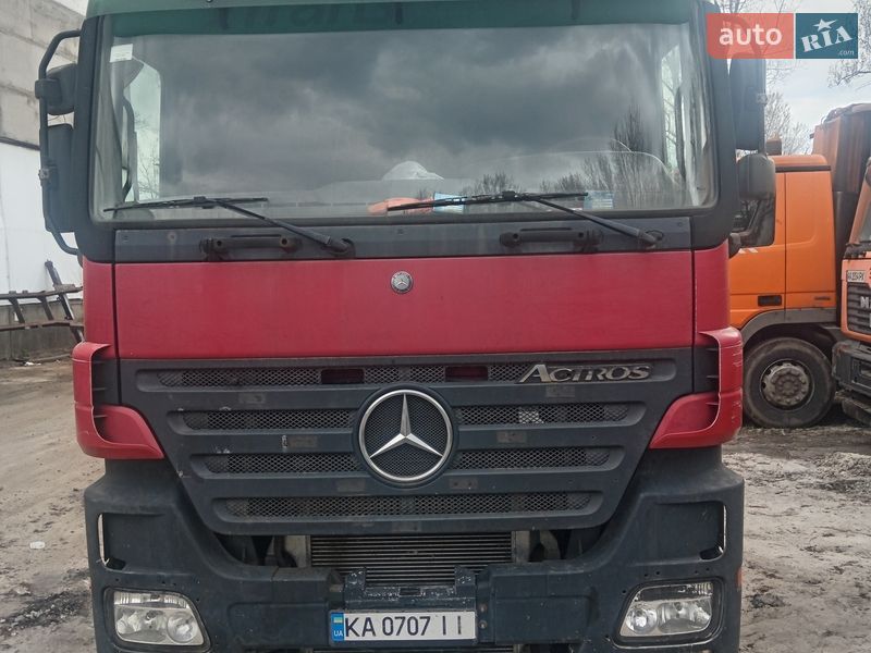 Сміттєвоз Mercedes-Benz Actros