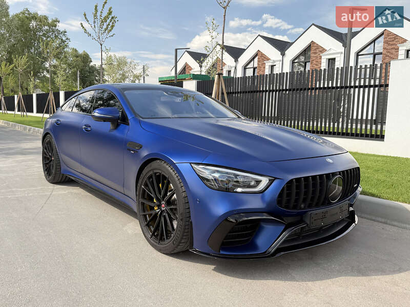 Купе Mercedes-Benz AMG GT 4-Door Coupe