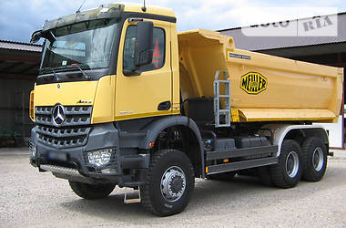 Mercedes-Benz Arocs  2015