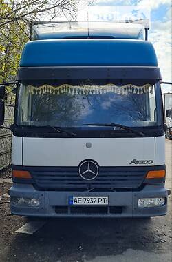 Mercedes-Benz Atego  2004