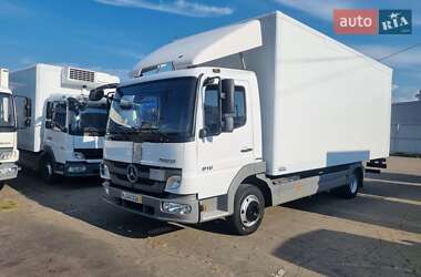 Mercedes-Benz Atego  2012