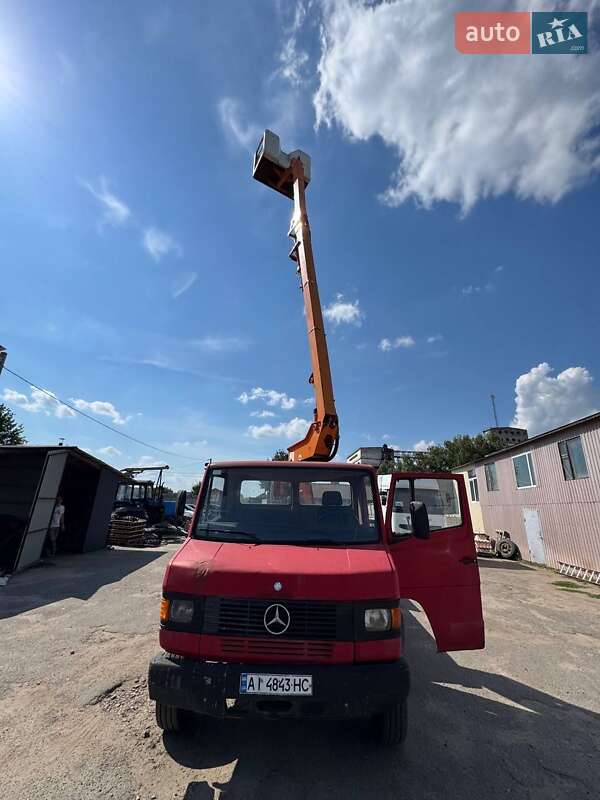Автовишка Mercedes-Benz Atego