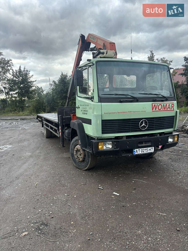 Евакуатор Mercedes-Benz Atego