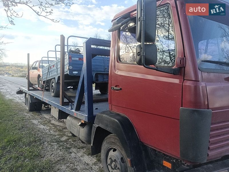 Эвакуатор Mercedes-Benz Atego